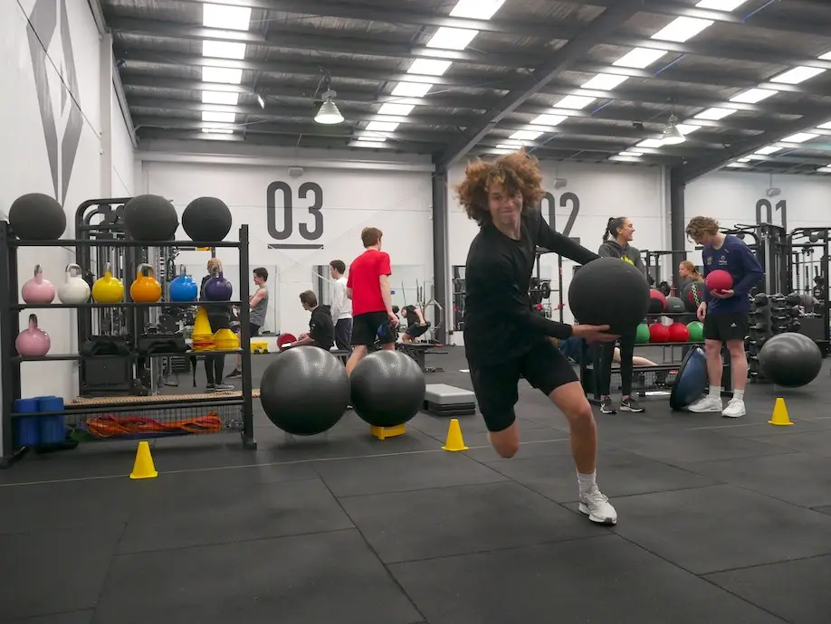 Medicine Balls, Wall Balls and Dead Balls, which one is right for me?