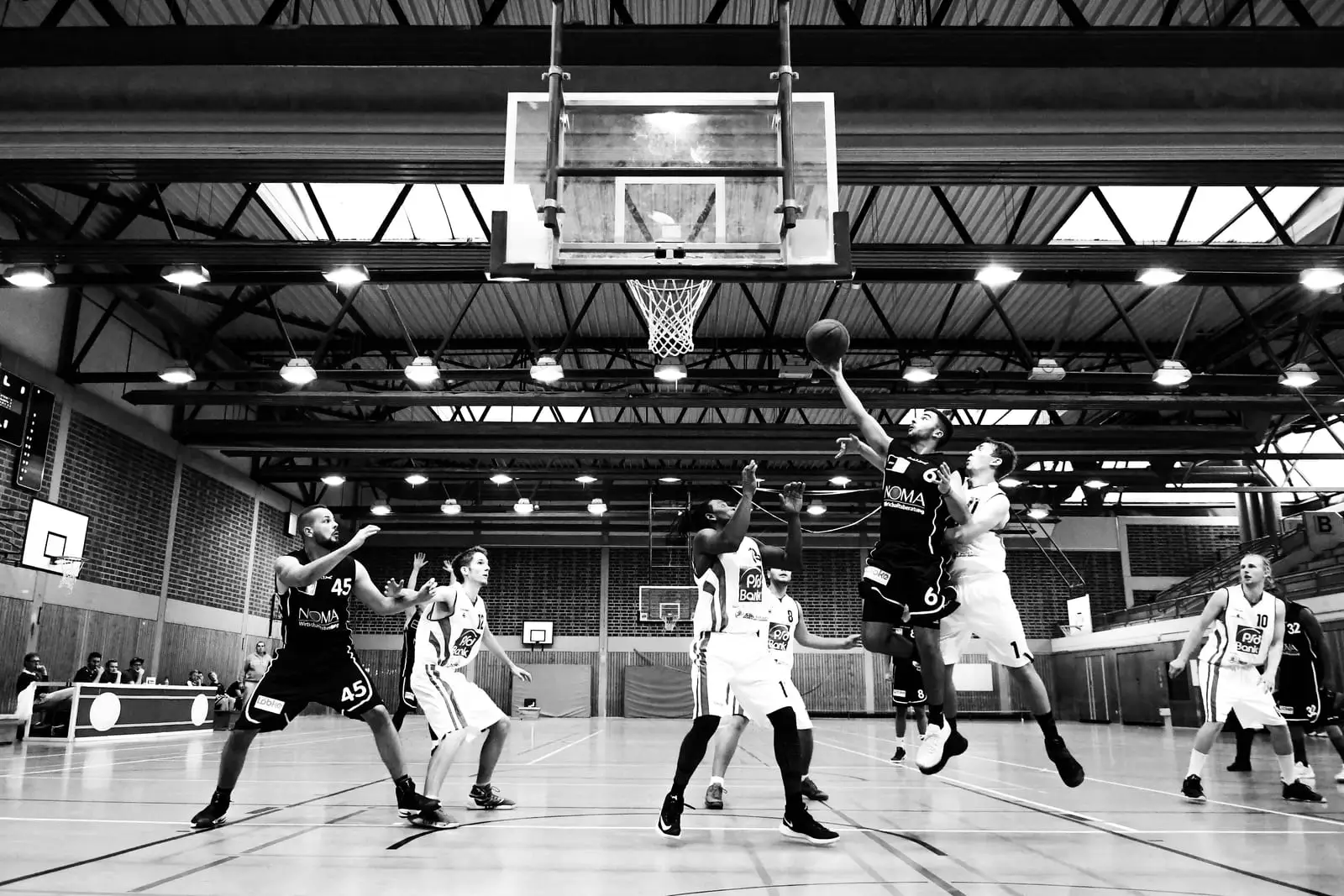 How to Palm a Basketball: Grip Strength for Dunking